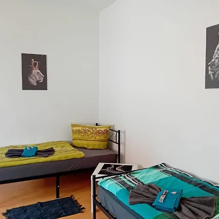 Monteur Apartments 6 Apartamento Werdau