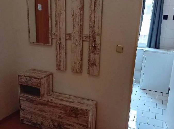 Stellas Monteurwohnungen Werdau